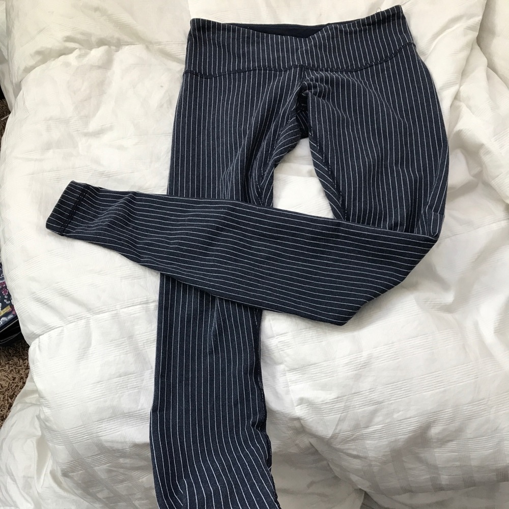 Lulu Lemon stripped leggings